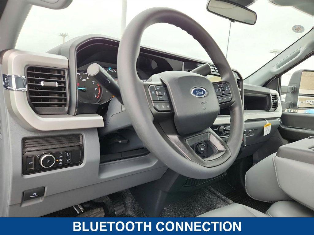 new 2024 Ford F-350 car, priced at $48,495