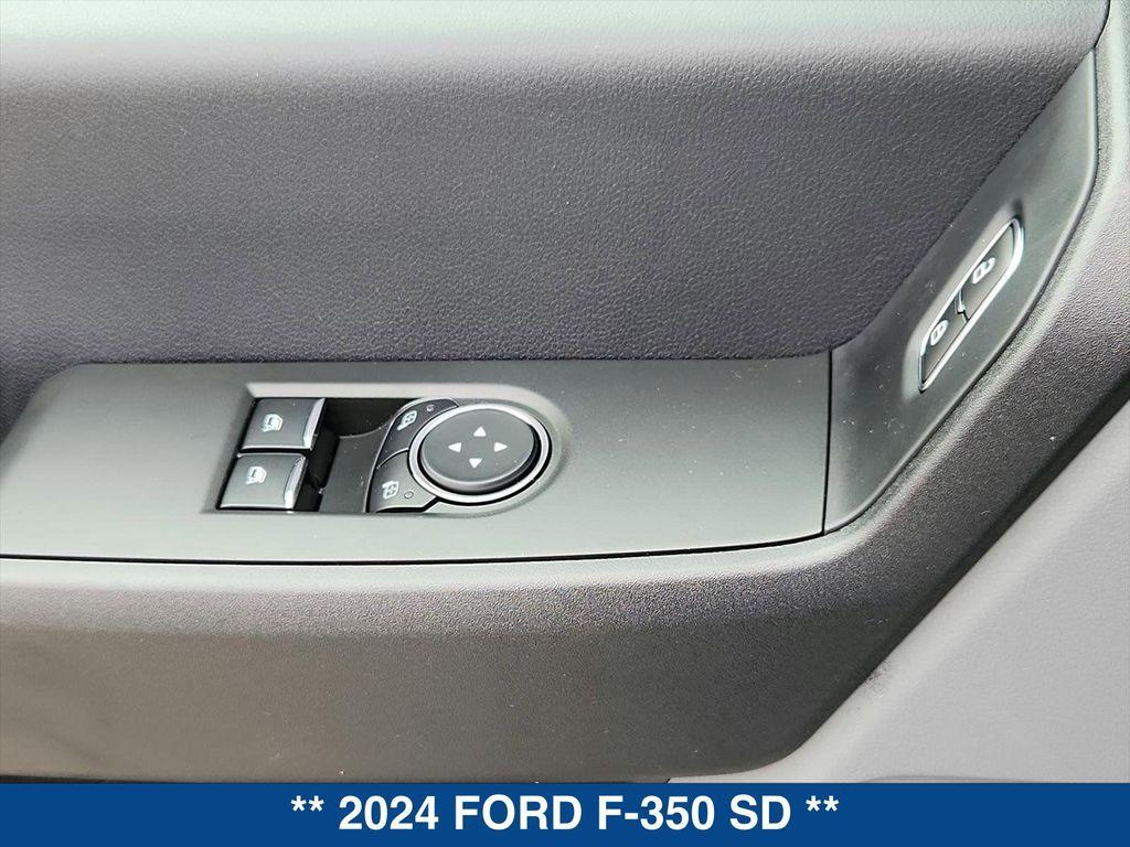 new 2024 Ford F-350 car, priced at $48,495