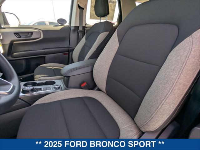 new 2025 Ford Bronco Sport car, priced at $33,985