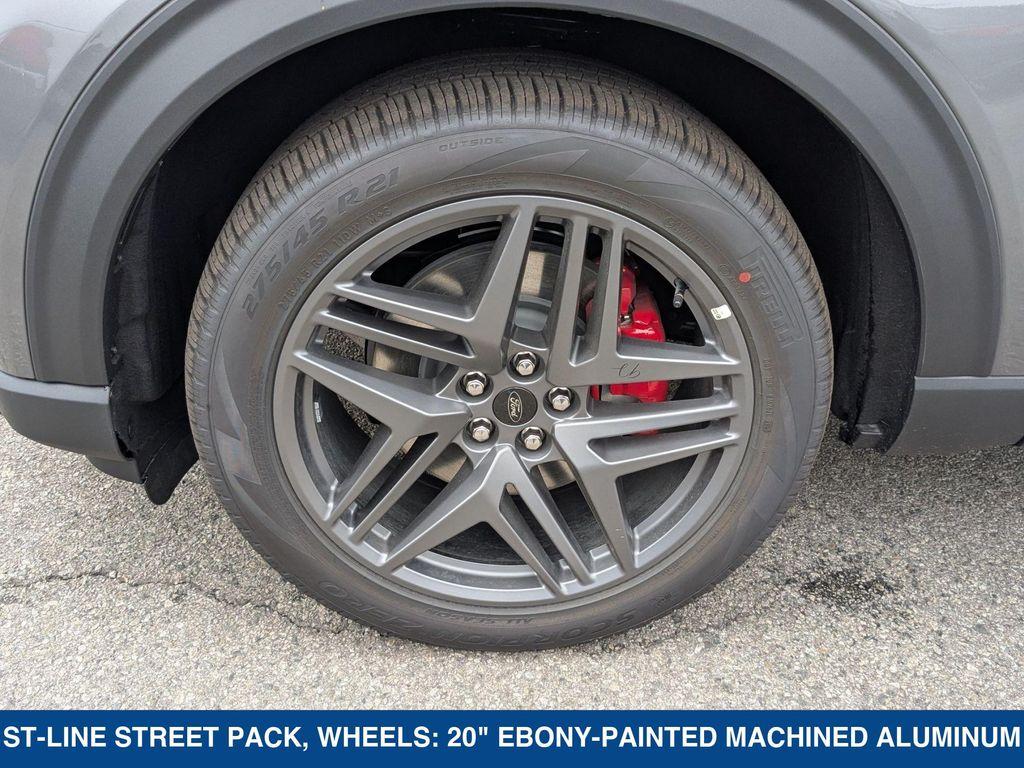 new 2025 Ford Explorer car, priced at $55,130