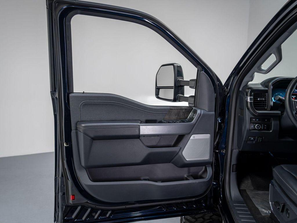 new 2023 Ford F-350 car