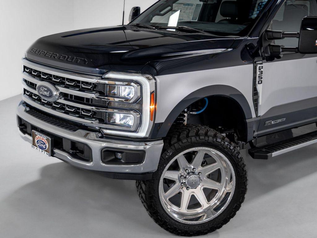 new 2023 Ford F-350 car