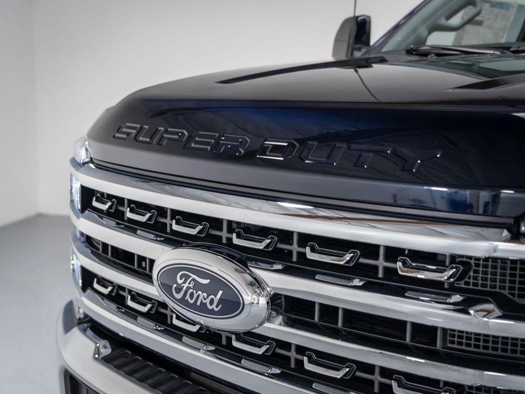 new 2023 Ford F-350 car