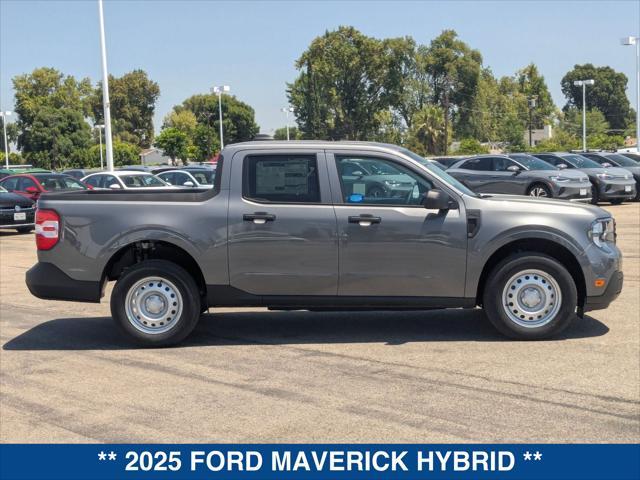 new 2025 Ford Maverick car, priced at $30,015