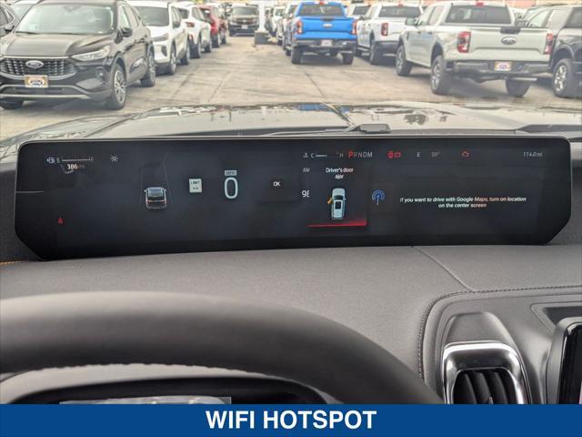 new 2025 Ford Expedition car, priced at $84,115