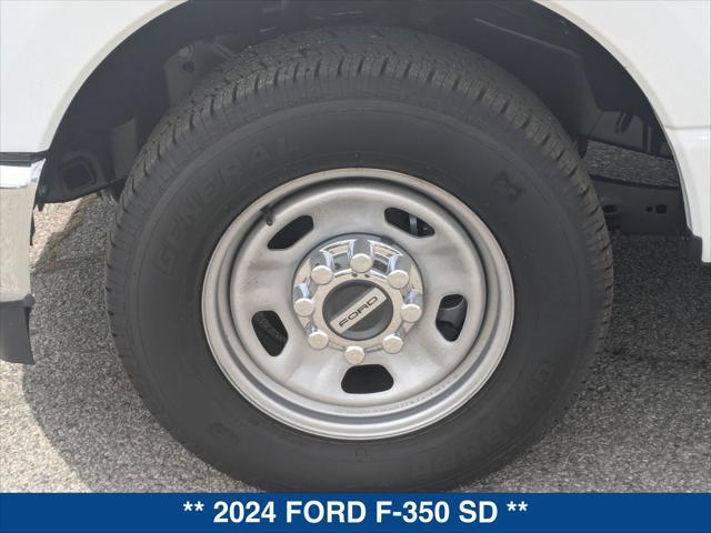 new 2024 Ford F-350 car, priced at $62,335