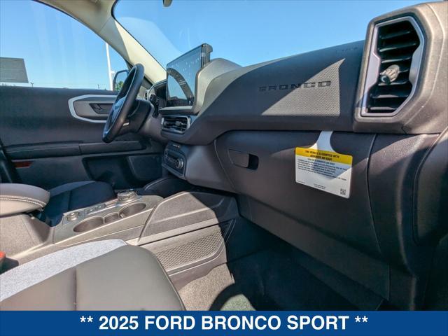 new 2025 Ford Bronco Sport car, priced at $39,280