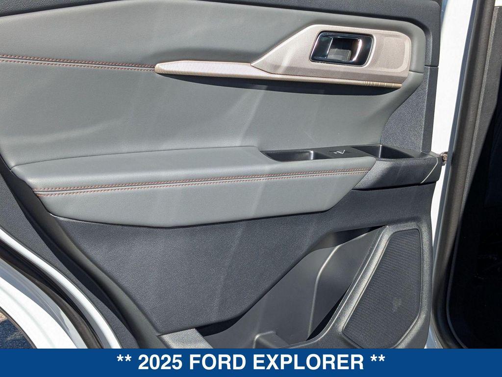 new 2025 Ford Explorer car, priced at $45,865