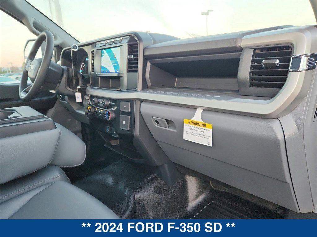 new 2024 Ford F-350 car, priced at $48,320