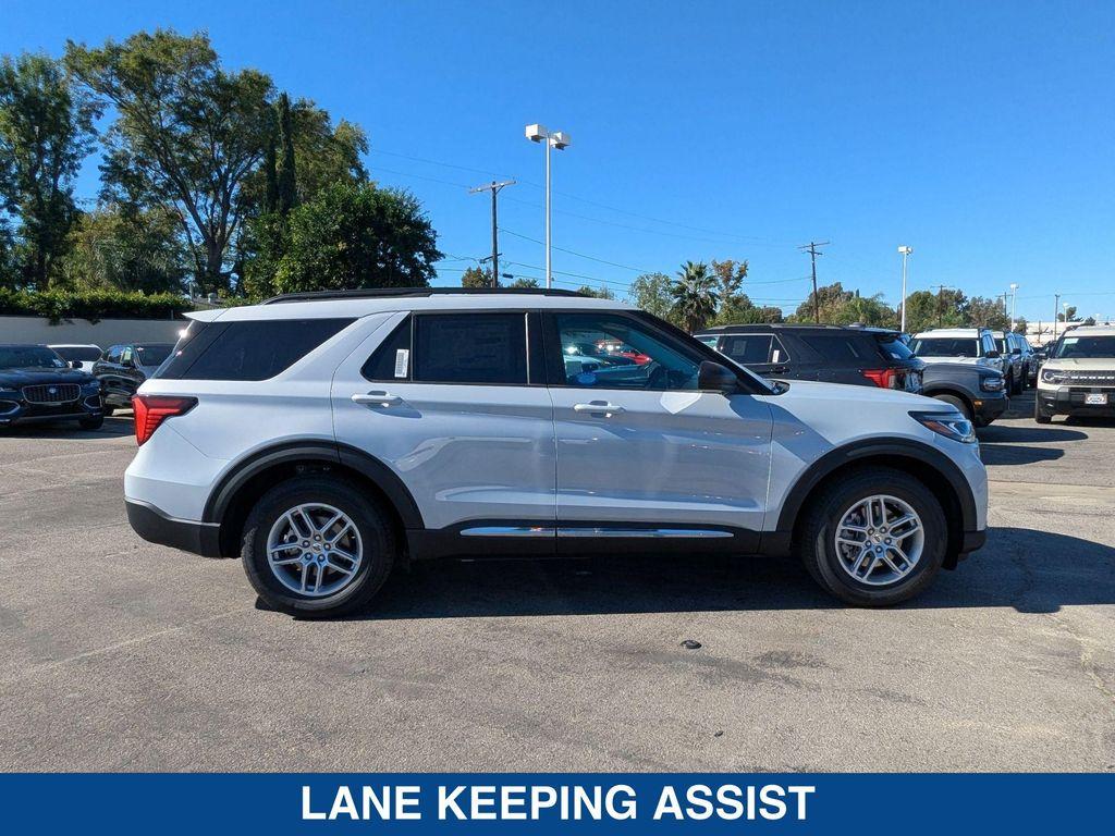 new 2025 Ford Explorer car, priced at $45,865