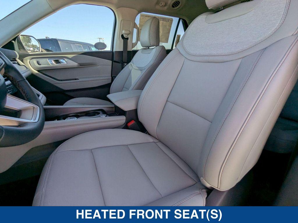 new 2025 Ford Explorer car, priced at $45,865