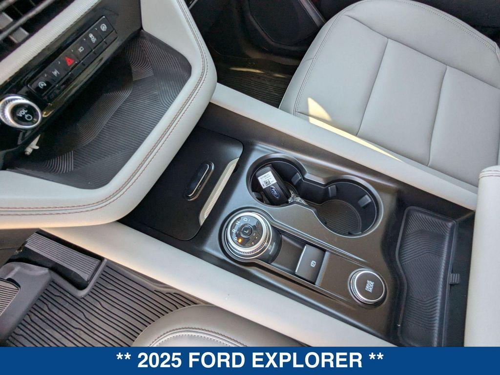 new 2025 Ford Explorer car, priced at $45,865