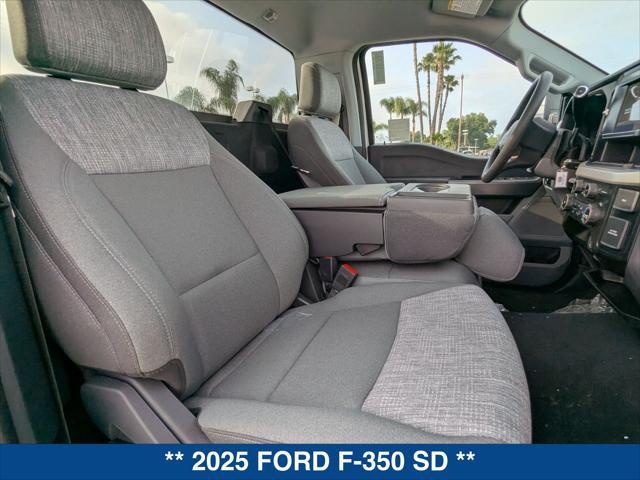 new 2025 Ford F-350 car, priced at $56,295