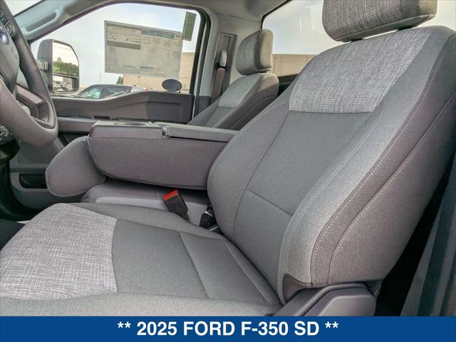 new 2025 Ford F-350 car, priced at $56,295