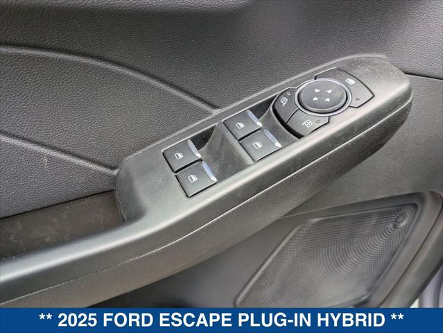 new 2025 Ford Escape car, priced at $40,490