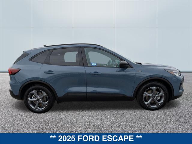 used 2025 Ford Escape car, priced at $35,027