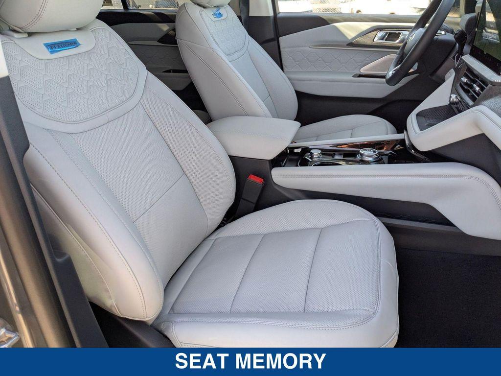 new 2025 Ford Explorer car, priced at $61,545