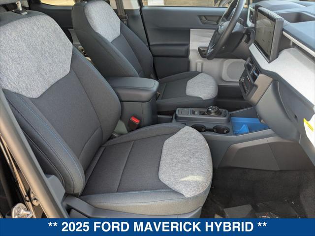 new 2025 Ford Maverick car