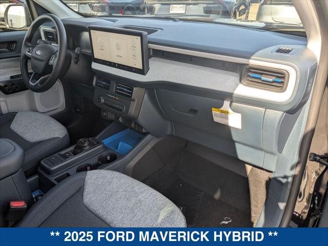 new 2025 Ford Maverick car