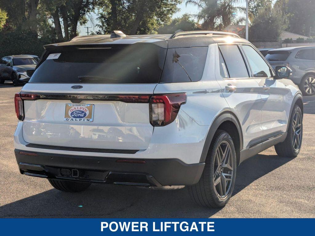 new 2025 Ford Explorer car, priced at $57,860