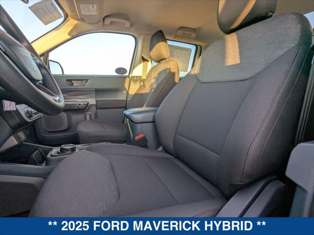 new 2025 Ford Maverick car, priced at $29,990