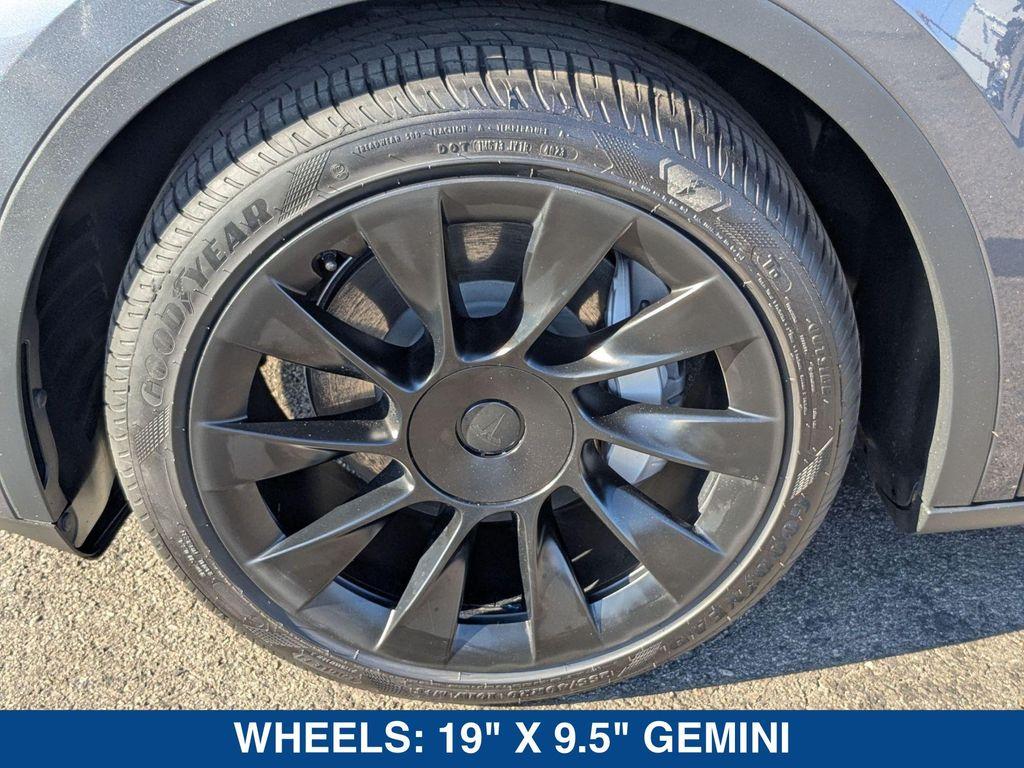 used 2021 Tesla Model Y car, priced at $29,000