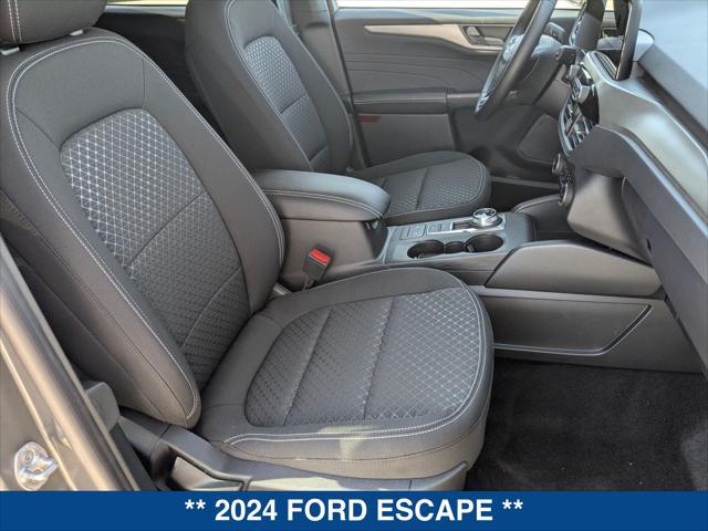 new 2024 Ford Escape car, priced at $31,125