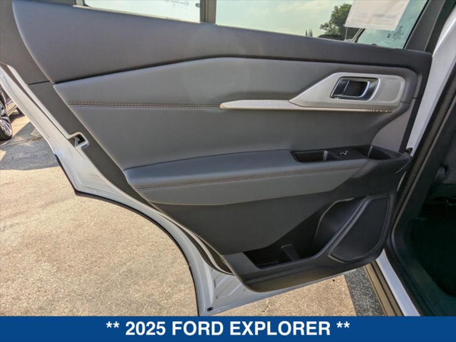 new 2025 Ford Explorer car, priced at $42,145