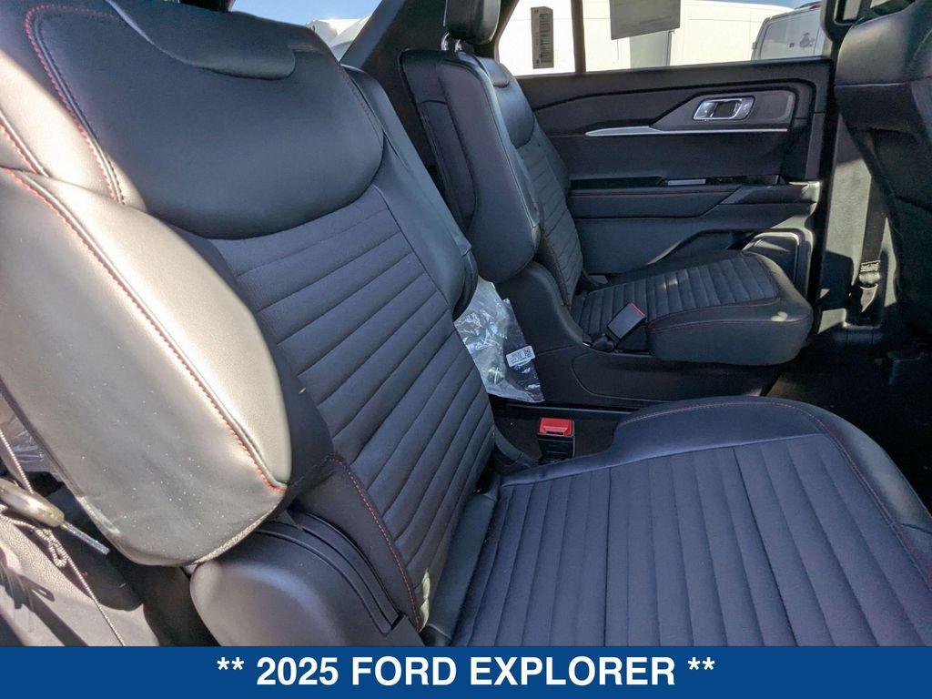 new 2025 Ford Explorer car, priced at $49,380