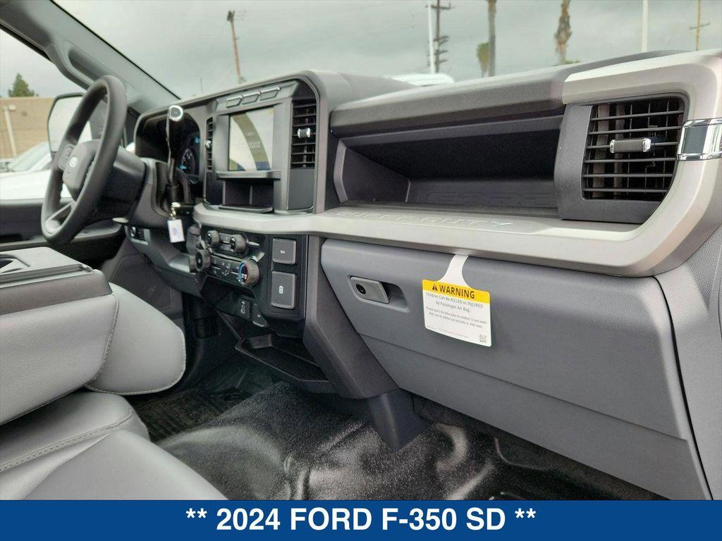 new 2024 Ford F-350 car, priced at $48,320