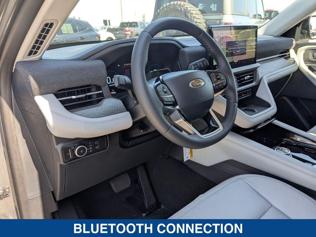 new 2025 Ford Explorer car, priced at $59,345