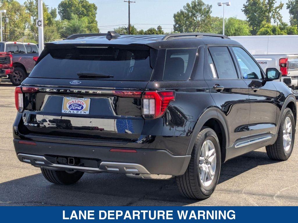new 2025 Ford Explorer car, priced at $59,345