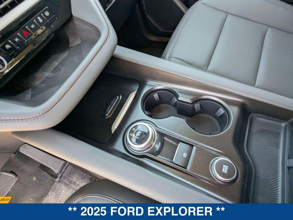 new 2025 Ford Explorer car, priced at $45,825