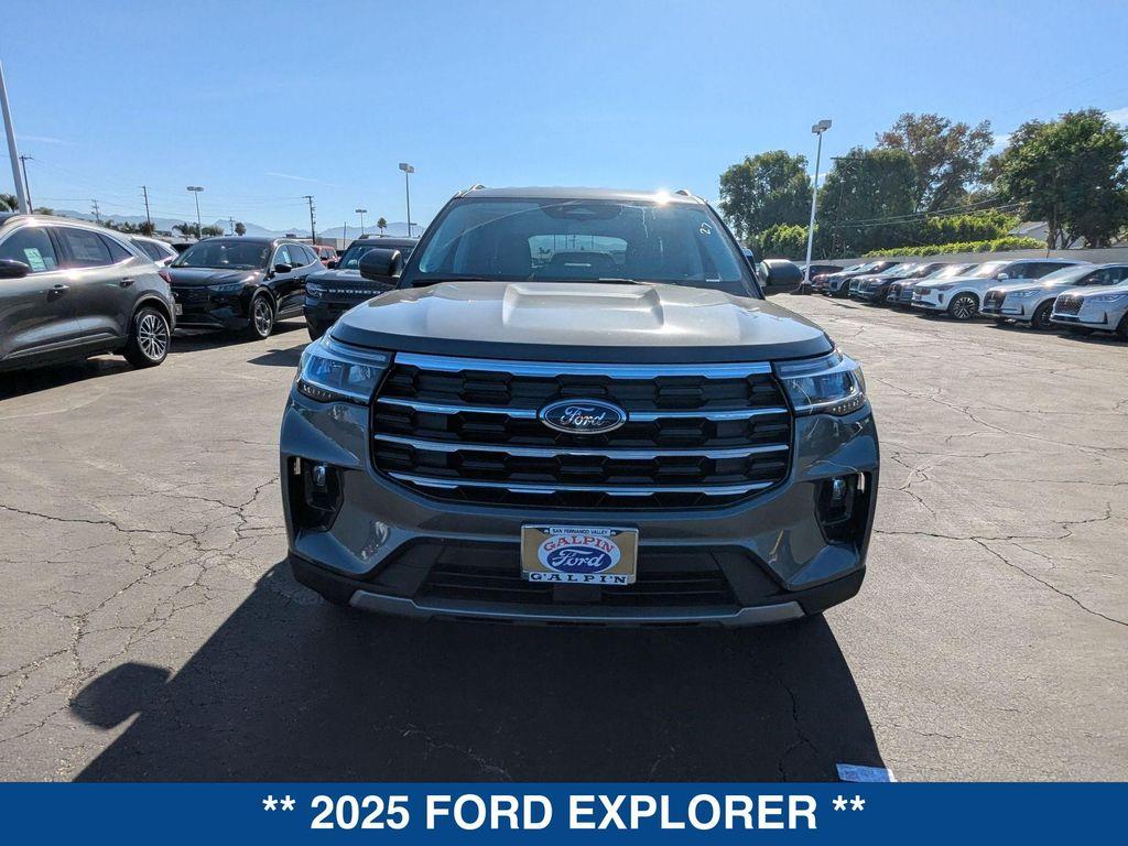 new 2025 Ford Explorer car, priced at $45,825