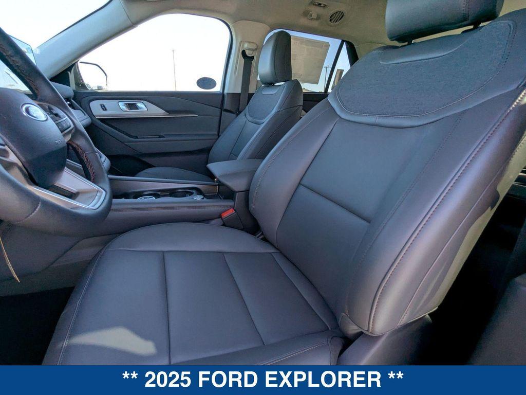 new 2025 Ford Explorer car, priced at $45,825