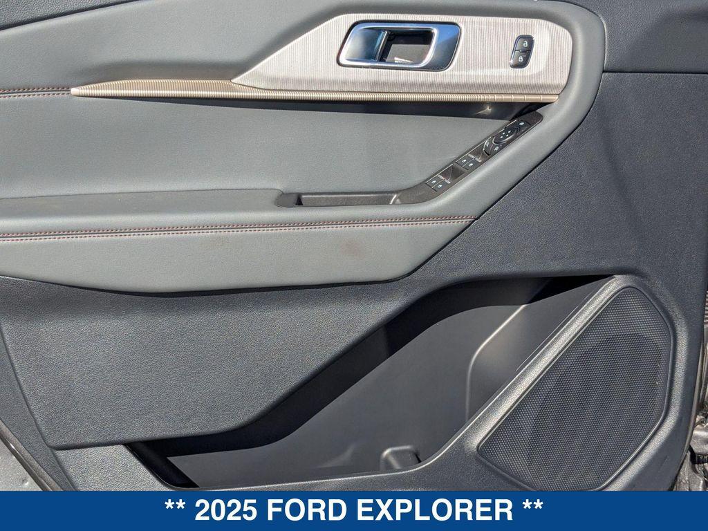 new 2025 Ford Explorer car, priced at $45,825