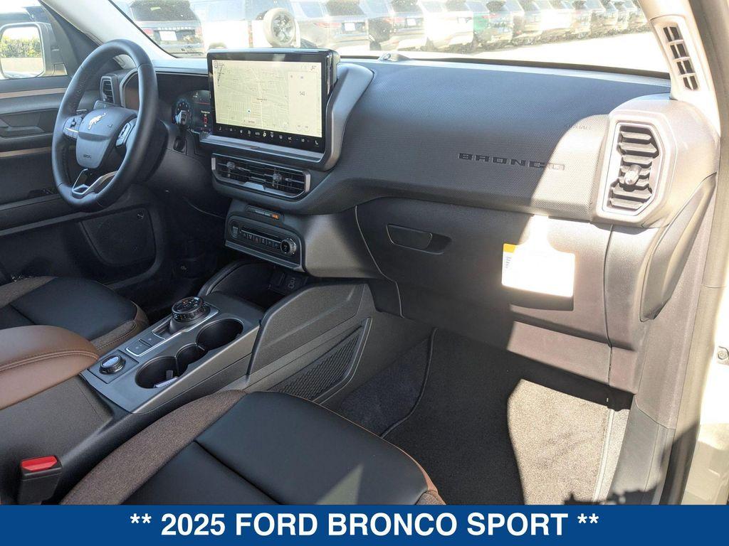 new 2025 Ford Bronco Sport car, priced at $41,605