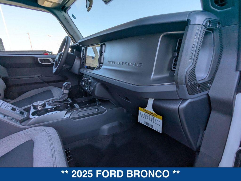 new 2025 Ford Bronco car, priced at $47,970