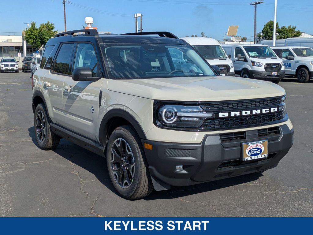 new 2025 Ford Bronco Sport car, priced at $39,475