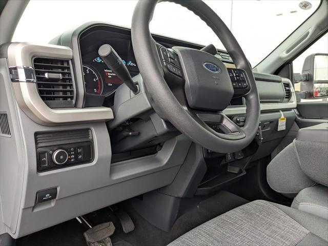 new 2025 Ford F-450 car