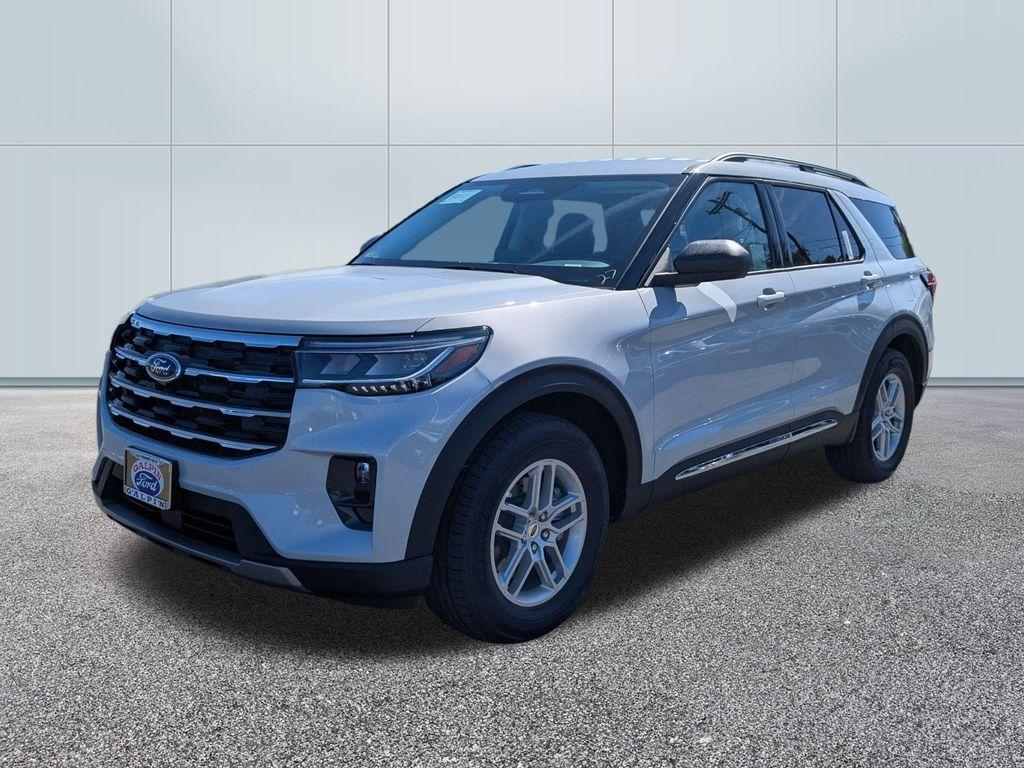 new 2025 Ford Explorer car, priced at $45,825