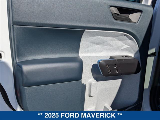 new 2025 Ford Maverick car, priced at $35,130