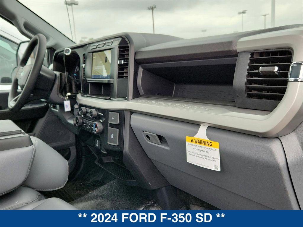 new 2024 Ford F-350 car, priced at $48,320