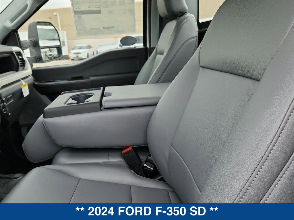 new 2024 Ford F-350 car, priced at $48,320