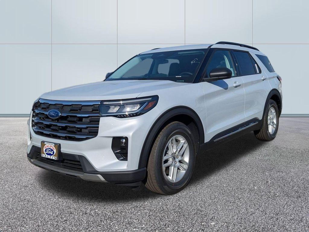 new 2025 Ford Explorer car, priced at $45,665