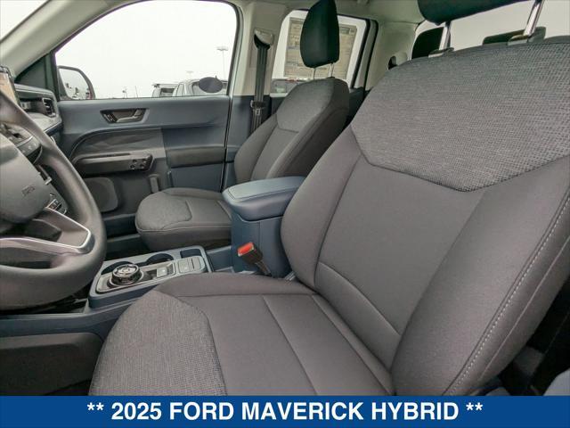 new 2025 Ford Maverick car