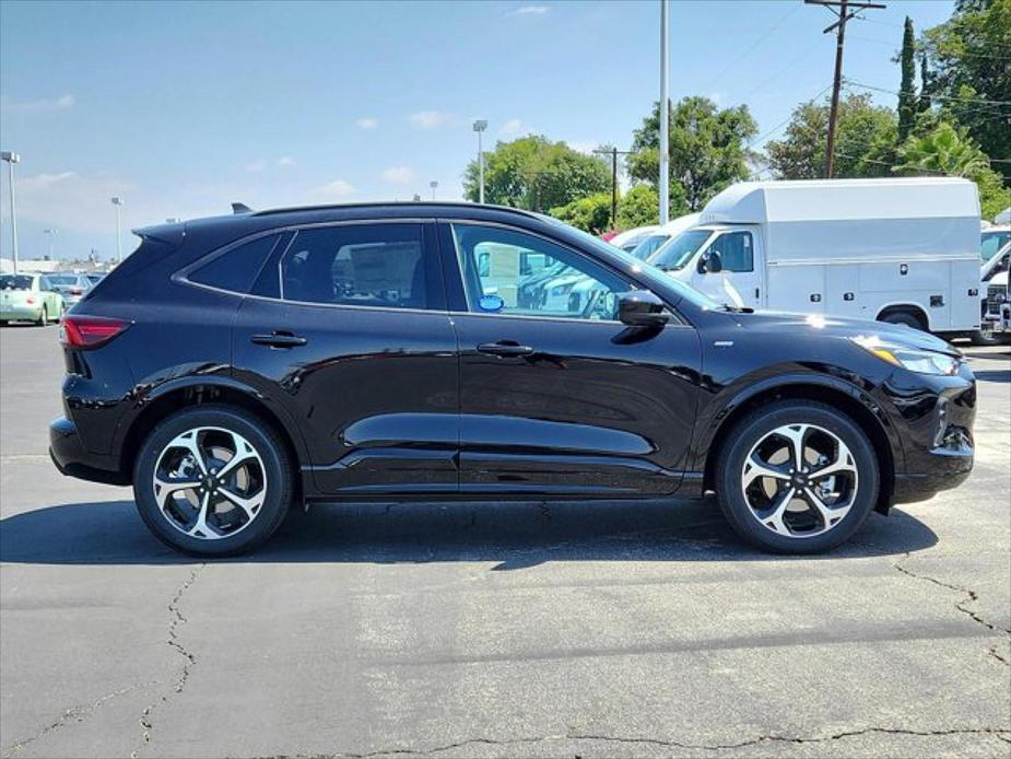 new 2023 Ford Escape car, priced at $40,295