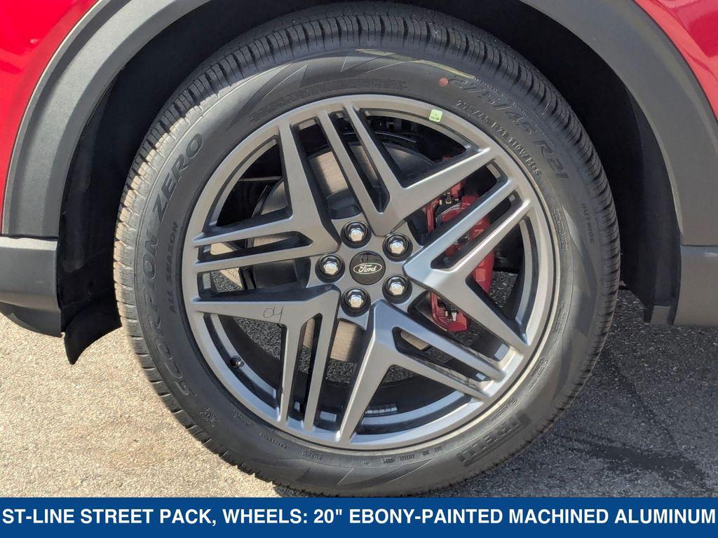 new 2025 Ford Explorer car, priced at $55,170