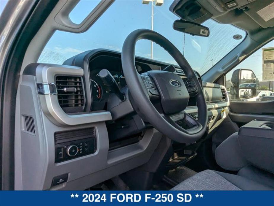 new 2024 Ford F-250 car, priced at $57,530