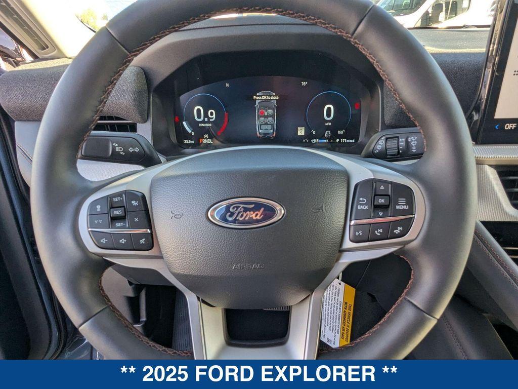 new 2025 Ford Explorer car, priced at $46,615